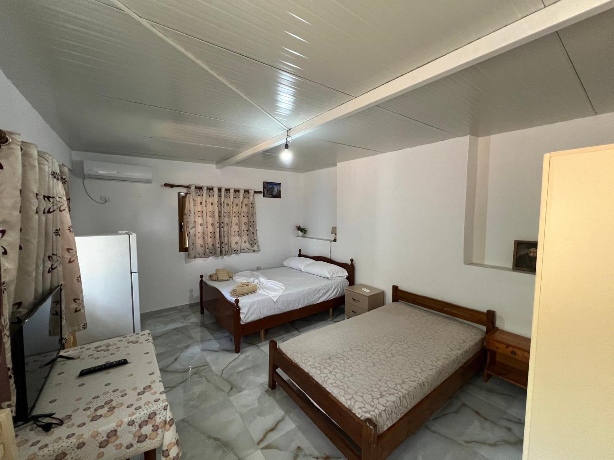 Apartament Oni